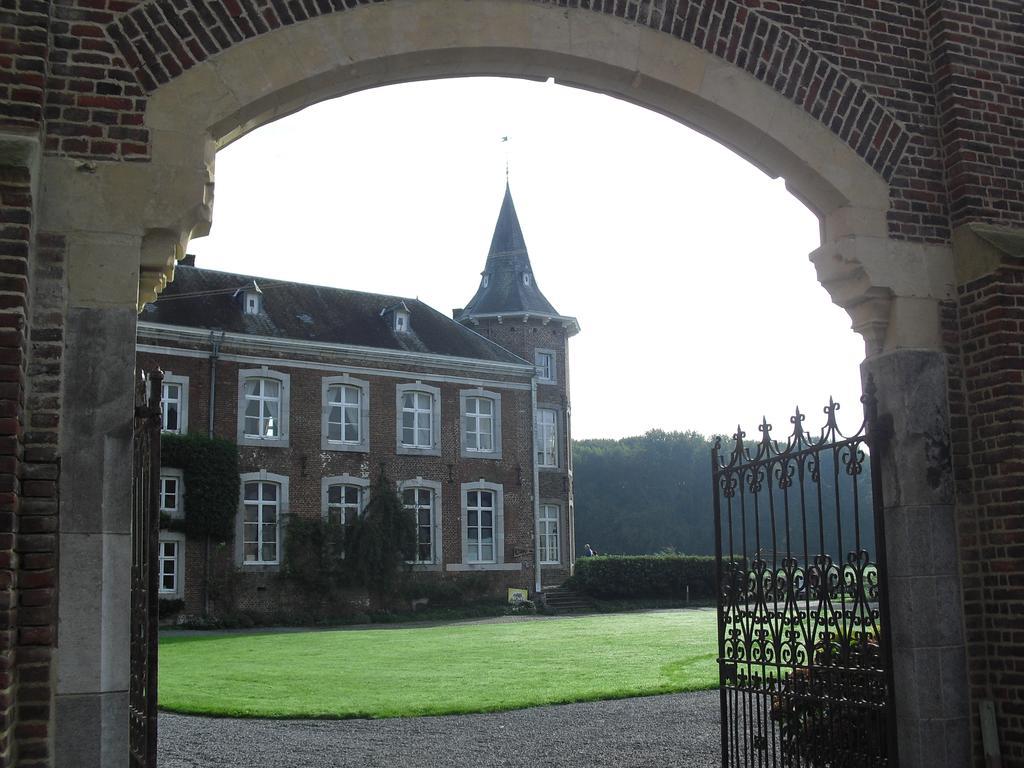 Kasteel Nieuwenhoven Apartamento Sint-Truiden Exterior foto